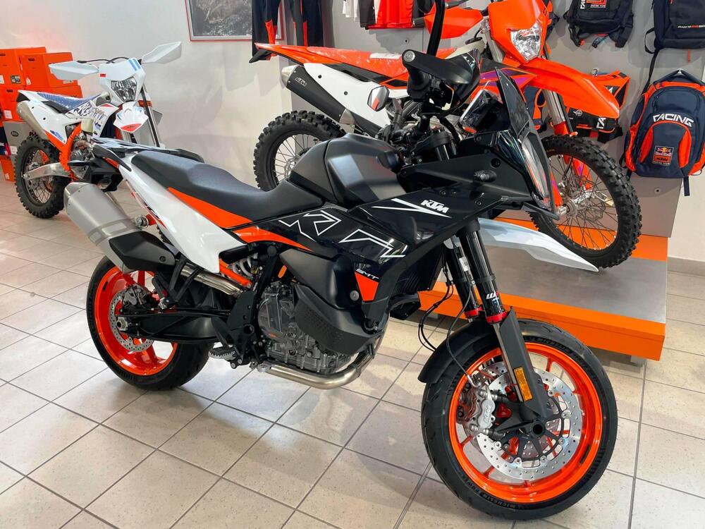 KTM 890 SMT (2023 - 25)