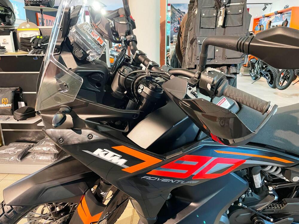 KTM 790 Adventure (2023 - 24)