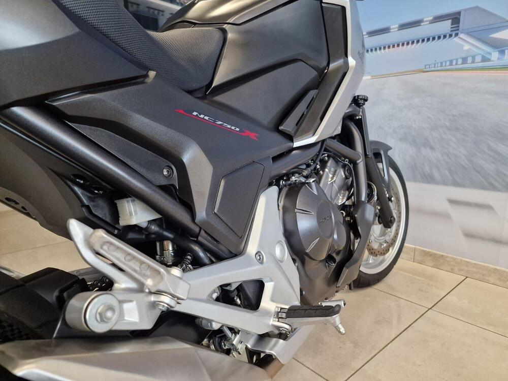 Honda NC 750 X ABS (2016 -17) (4)