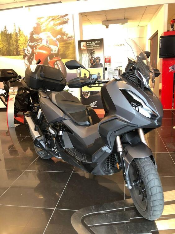 Honda ADV 350 (2022 - 24) (2)