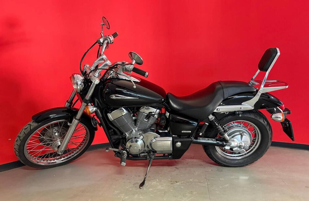 Honda VT 750 Shadow Spirit (3)