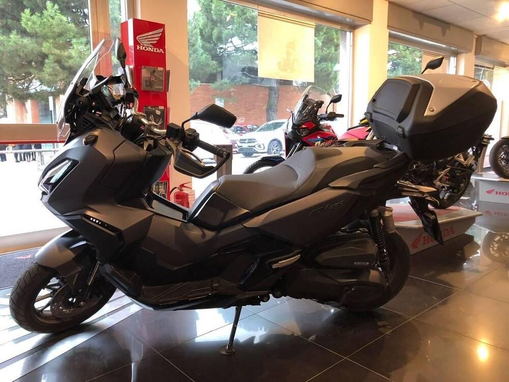 Honda ADV 350 (2022 - 24) (3)