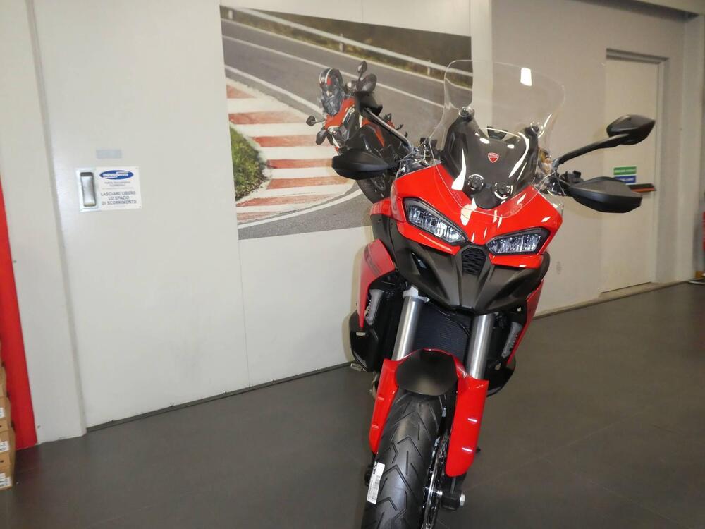 Ducati Multistrada V2 S (2025) (3)