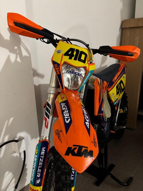 KTM 250 EXC-F (2022) (2)