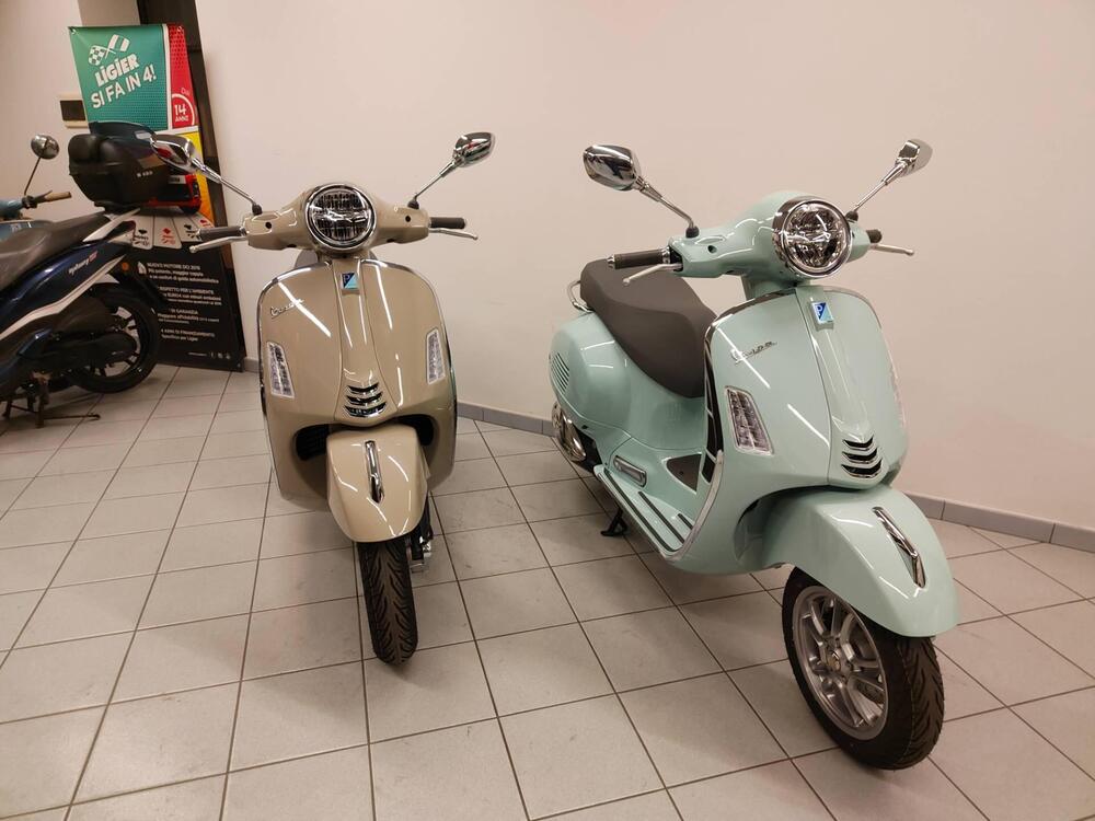 Vespa GTS 310 (2025) (4)