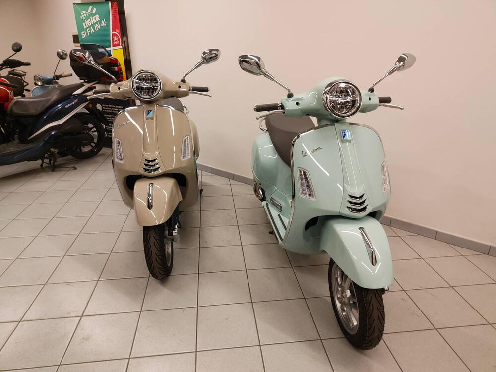 Vespa GTS 310 (2025) (5)