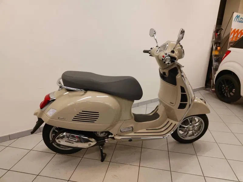 Vespa GTS 310 (2025 - 26) (12)