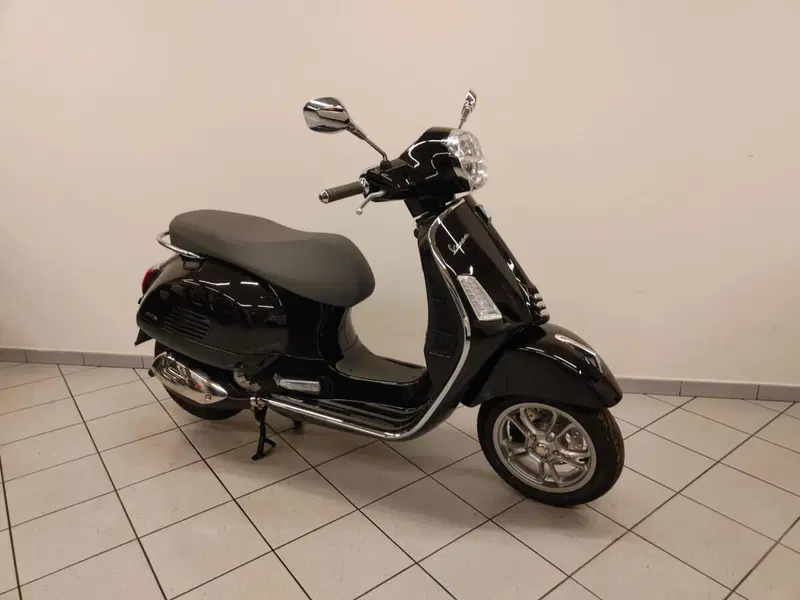 Vespa GTS 310 (2025 - 26) (5)