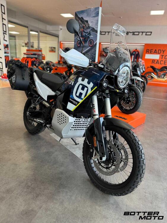 Husqvarna Norden 901 Expedition (2023 - 24)