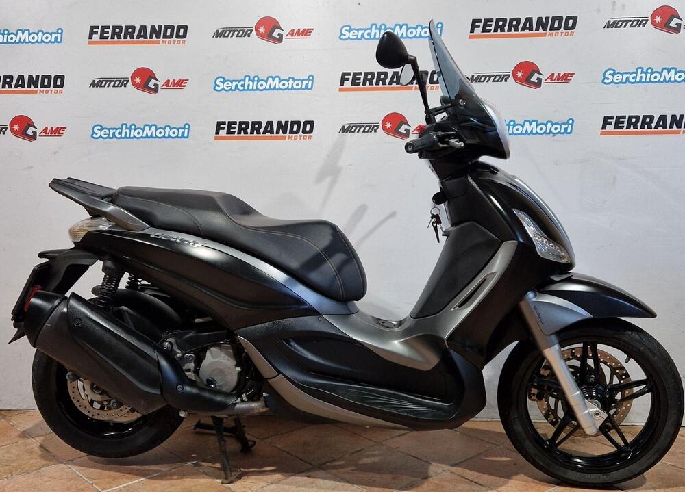 Piaggio Beverly 350 ABS (2016 - 20)