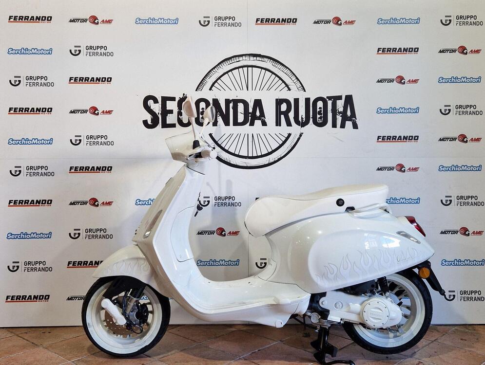 Vespa Sprint 50 Justin Bieber (2022 - 24) (2)