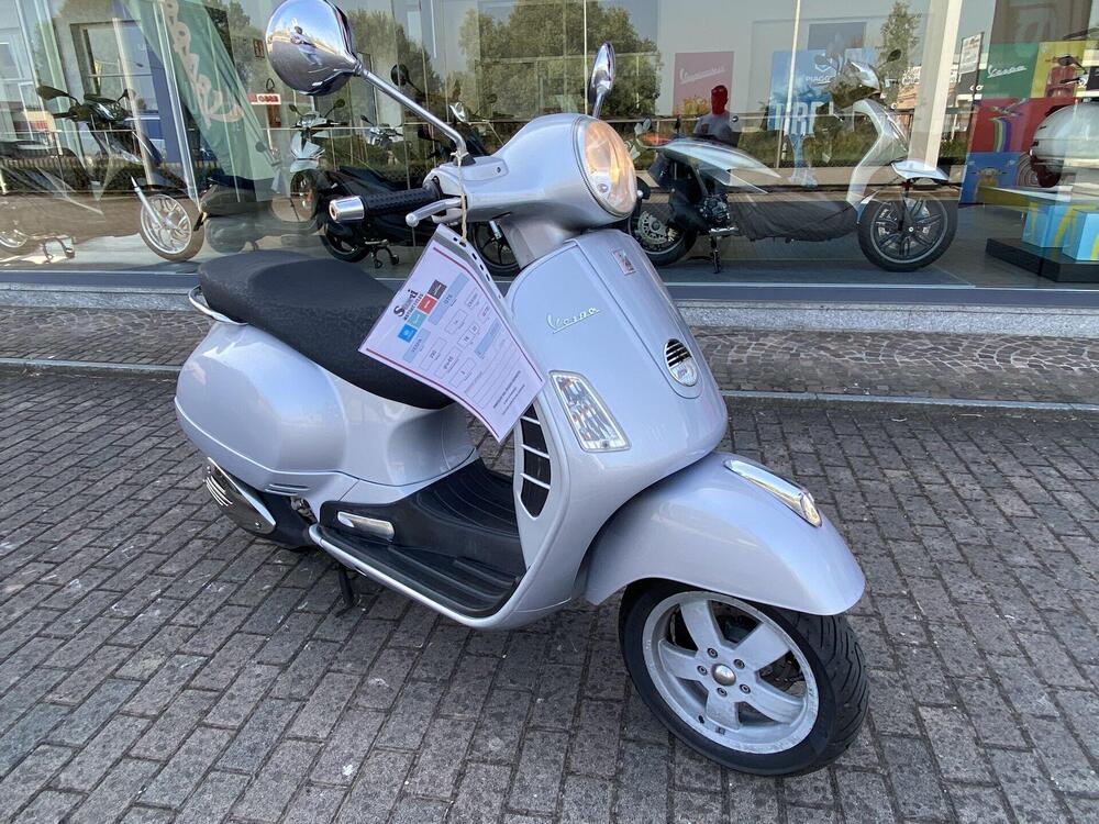 Vespa GTS 250 i.e. (3)