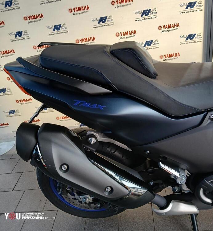 Yamaha T-Max 560 (2022 - 24) (5)