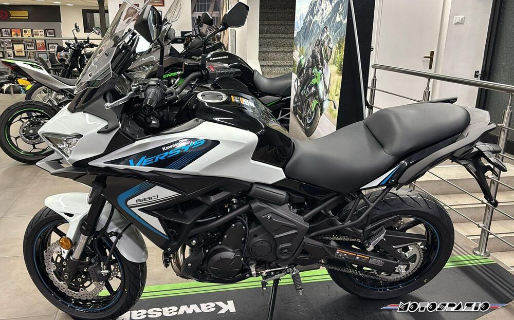 Kawasaki Versys 650 (2025) (4)