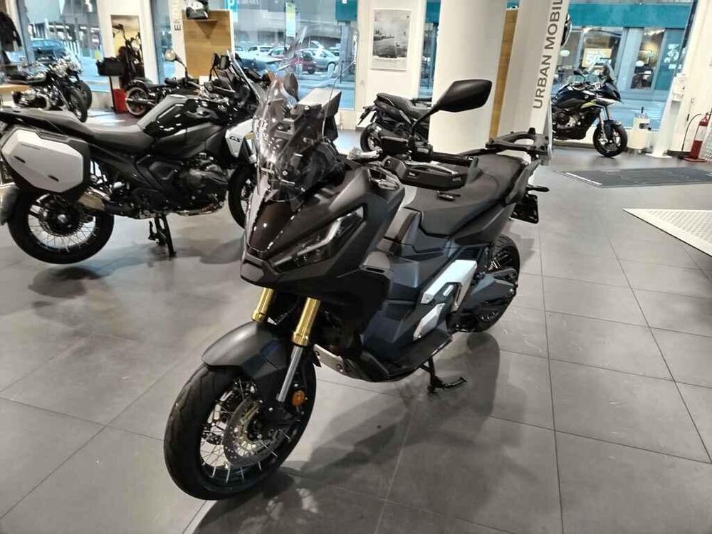 Honda X-ADV 750 DCT (2021 - 24) (2)