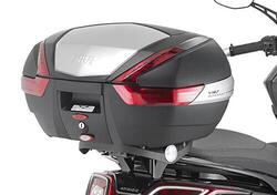 GIVI SR6107 Attacco posteriore specifico per MONOK