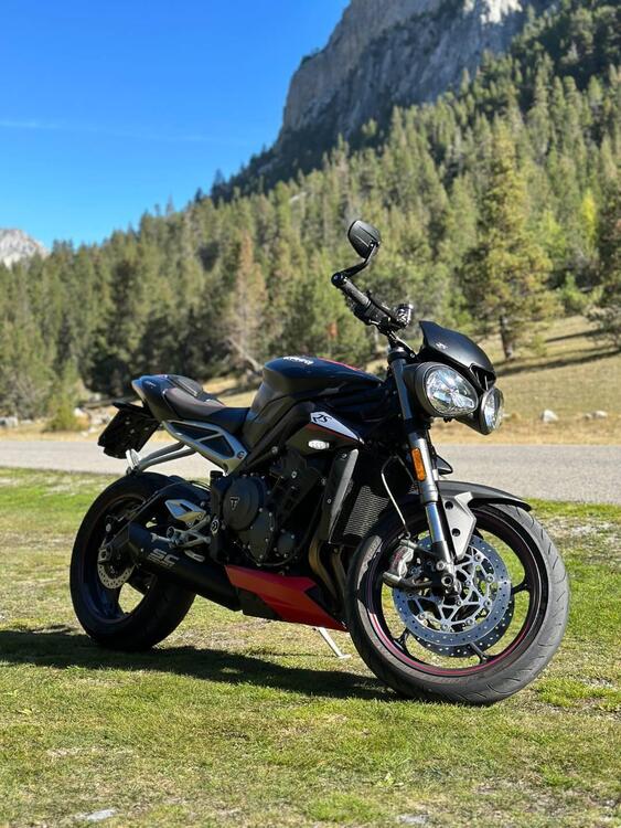 Triumph Street Triple RS (2017 - 19)