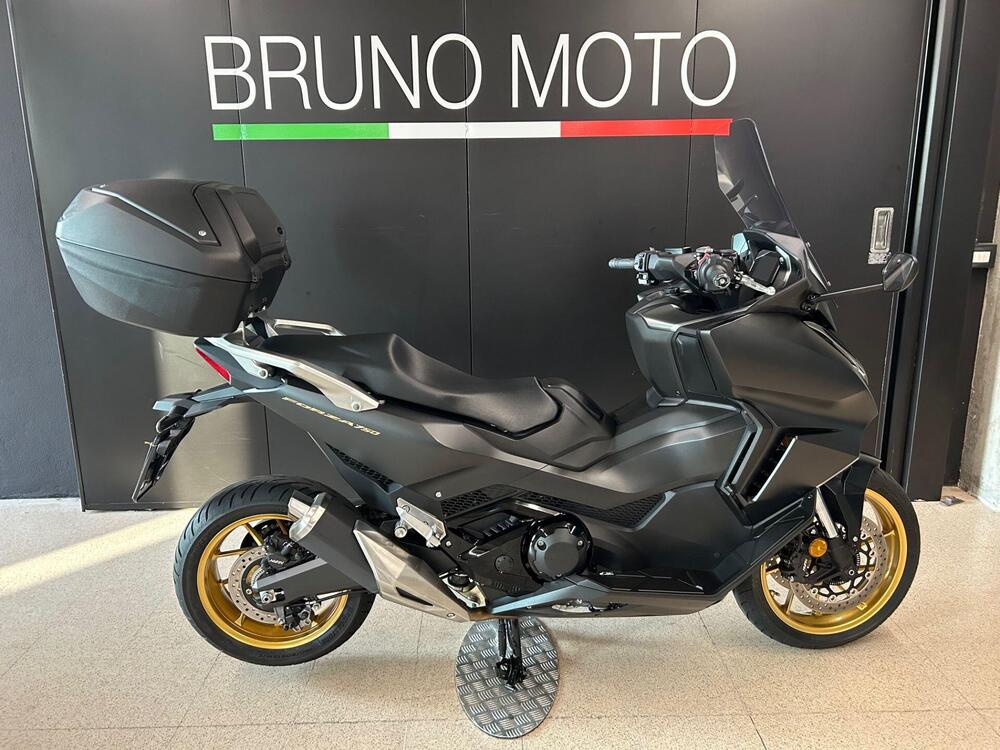 Honda Forza 750 DCT Special Edition (2024) (2)