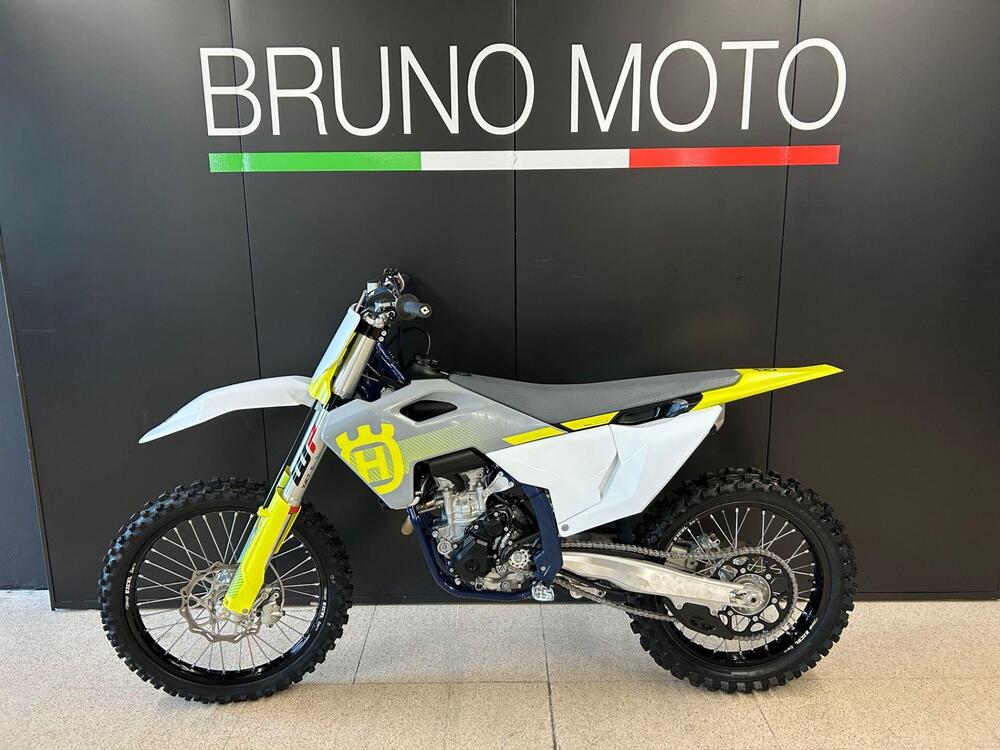 Husqvarna FC 250 (2024) (2)