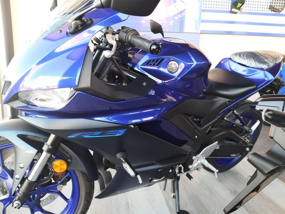 Yamaha YZF R3 (2021 - 24) (4)