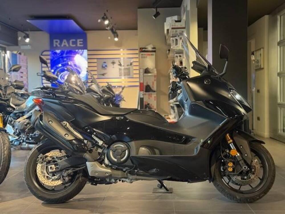 Yamaha T-Max 560 Tech Max (2022 - 24)