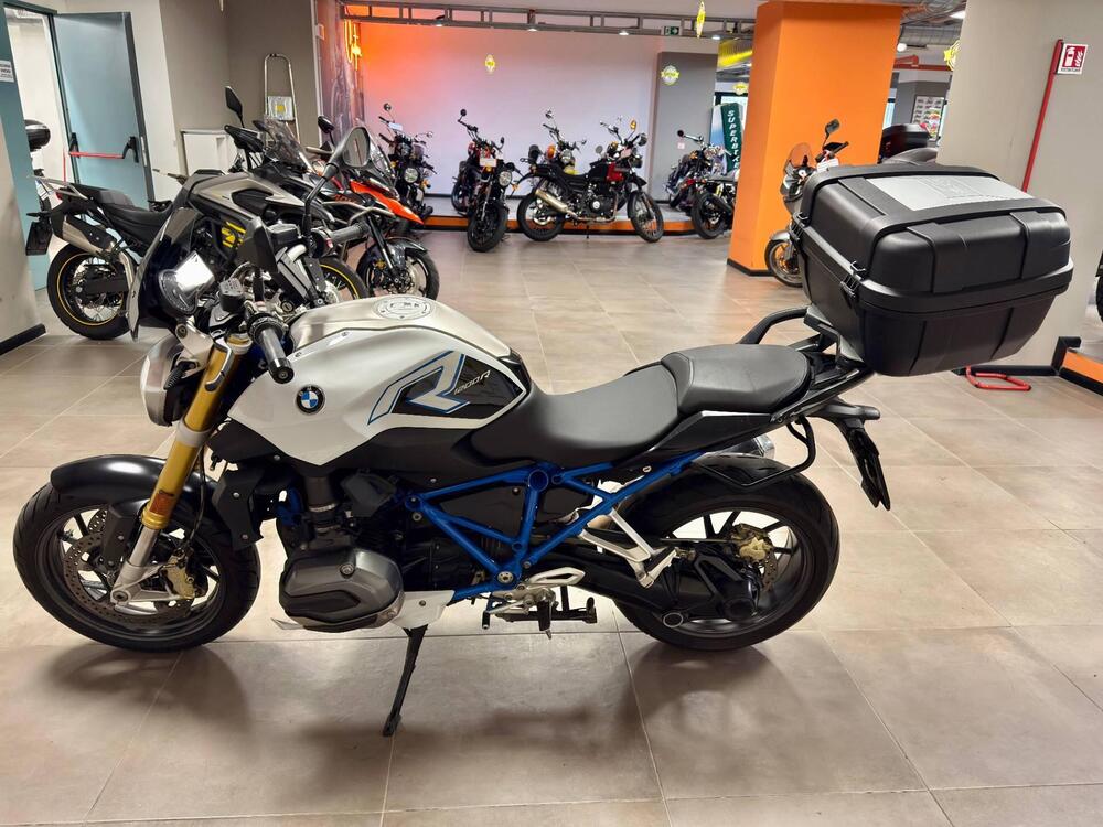 Bmw R 1200 R (2017 - 18) (4)