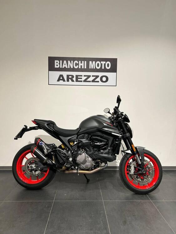 Ducati Monster 937 + (2021 - 25)