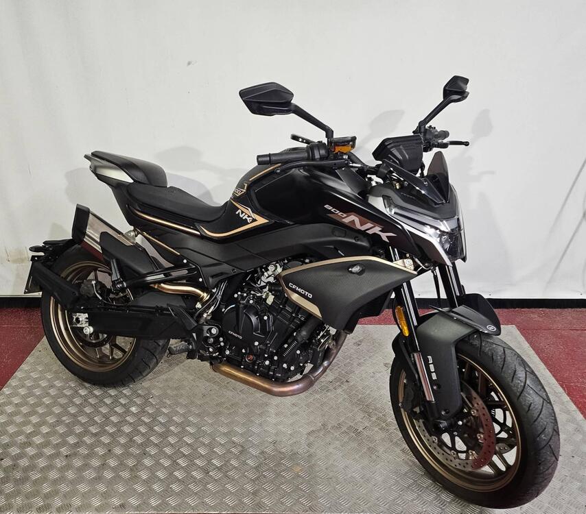 CFMOTO 800NK Sport (2023 - 25)