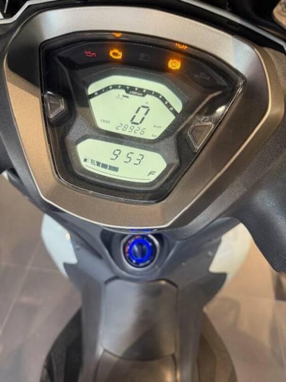 Kymco Agility 300i (2020) (4)