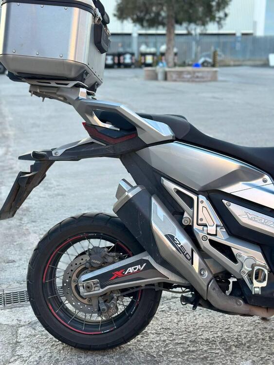 Honda X-ADV 750 (2018 - 20) (3)