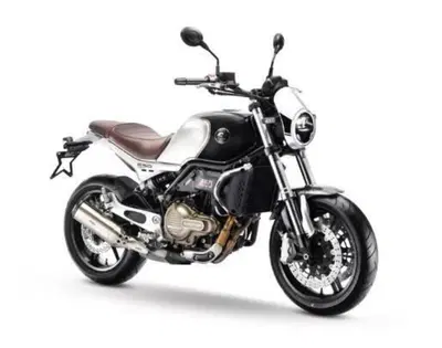 QJ Motor SRV 550 (2024) nuova