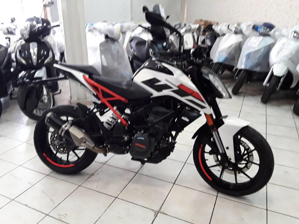 KTM 125 Duke ABS (2017 - 20) (2)