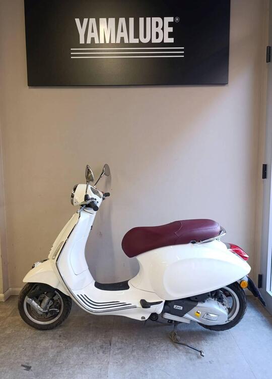 Vespa Primavera 125 3V ie ABS (2014 - 16) (2)