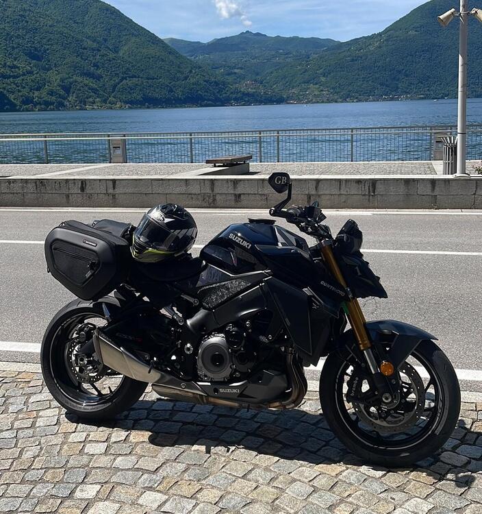 Suzuki GSX-S1000 (2021 - 25) (5)