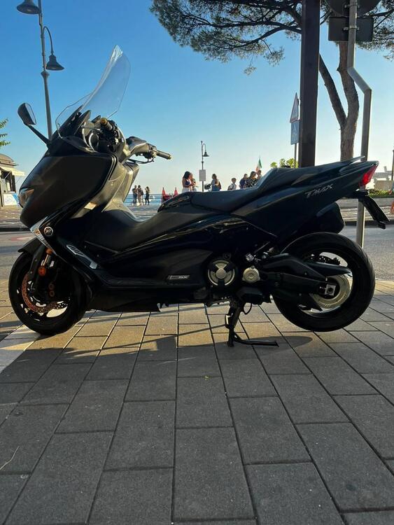 Yamaha T-Max 530 (2017 - 19) (5)