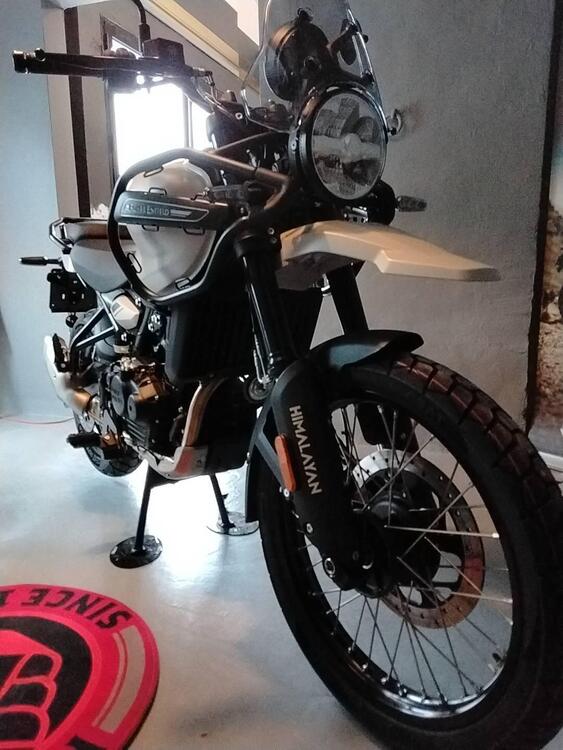 Royal Enfield Himalayan 450 (2024 - 25)