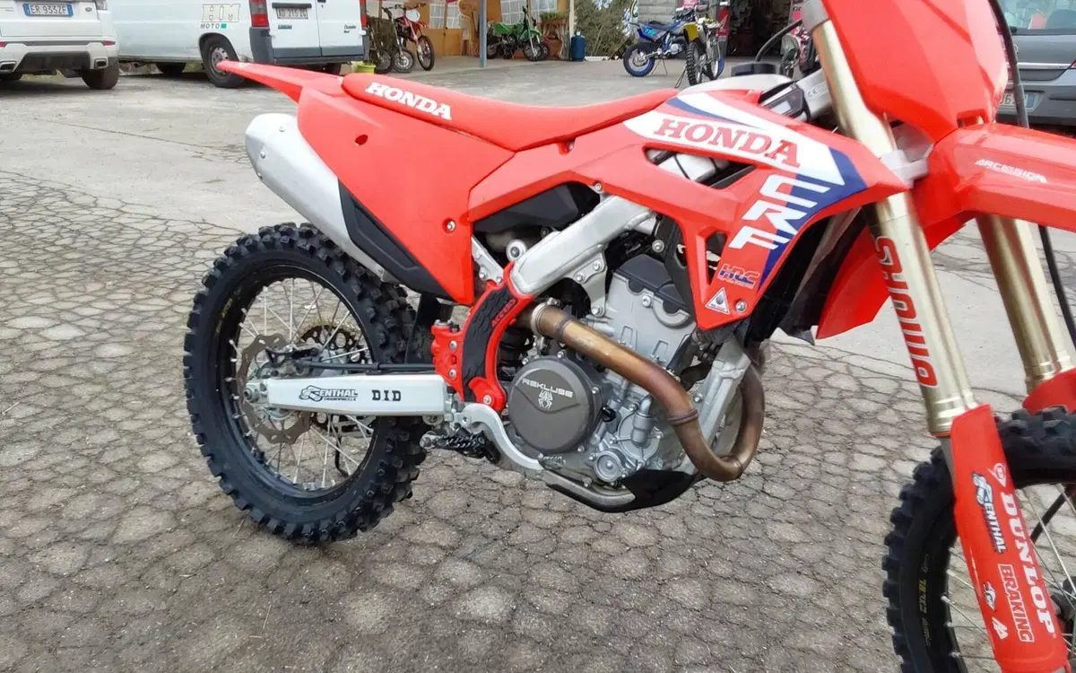 Honda CRF 250R (2022) (4)