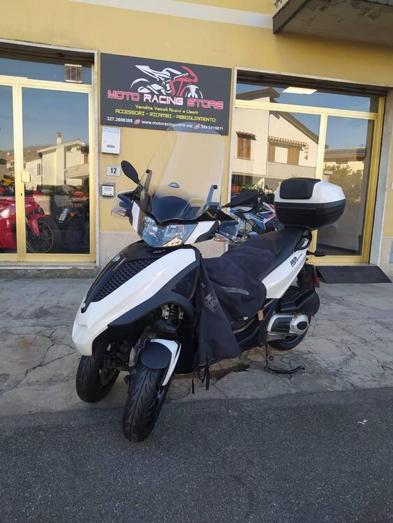 Piaggio Mp3 300 LT Yourban Sport (2017 - 19) (2)