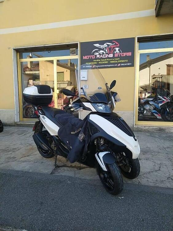 Piaggio Mp3 300 LT Yourban Sport (2017 - 19) (5)