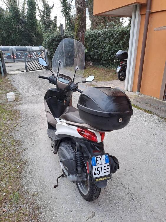 Piaggio Medley 150 ABS (2021 - 25) (2)