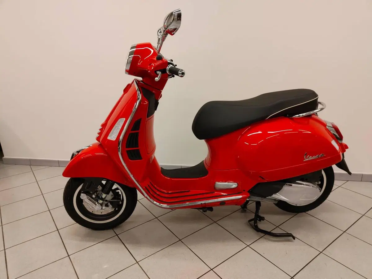 Vespa GTS 310 Super (2025 - 26) (3)