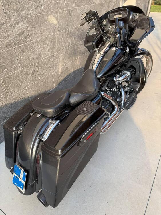 Harley-Davidson 1800 Road Glide Custom (2013) - FLTRXSE (4)