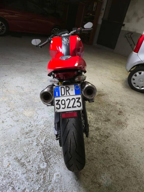 Ducati Monster 696 (2008 - 13) (4)