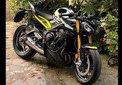 Triumph Street Triple 765 Moto2 Edition (2023 - 24) usata