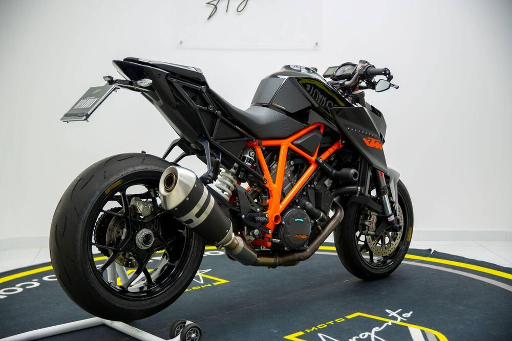 KTM 1290 Super Duke R ABS (2014 - 16) (4)