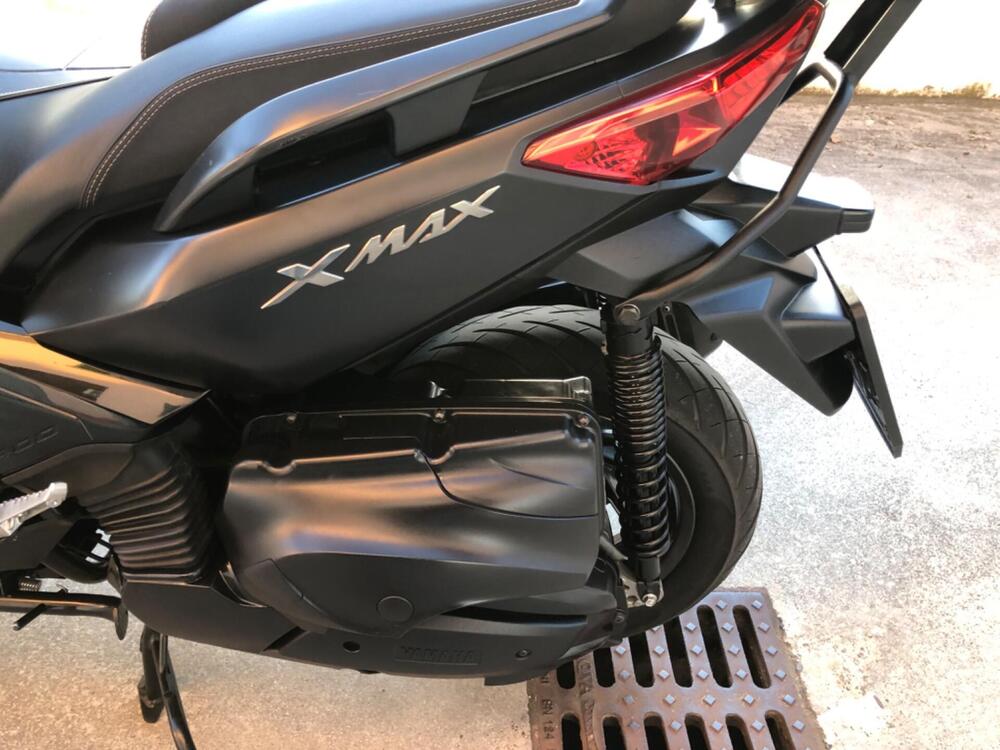 Yamaha X-Max 400 Iron Max ABS (2016) (5)