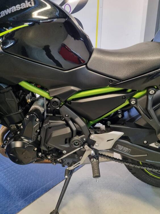 Kawasaki Z 650 (2020) (3)