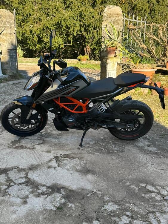 KTM 125 Duke (2021 - 23)