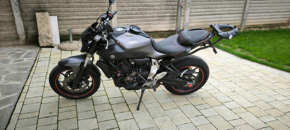 Yamaha MT-07 (2014 - 16) (2)