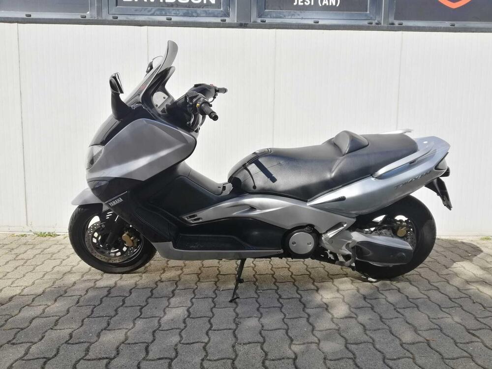 Yamaha T-Max 500 (2001 - 03) (3)